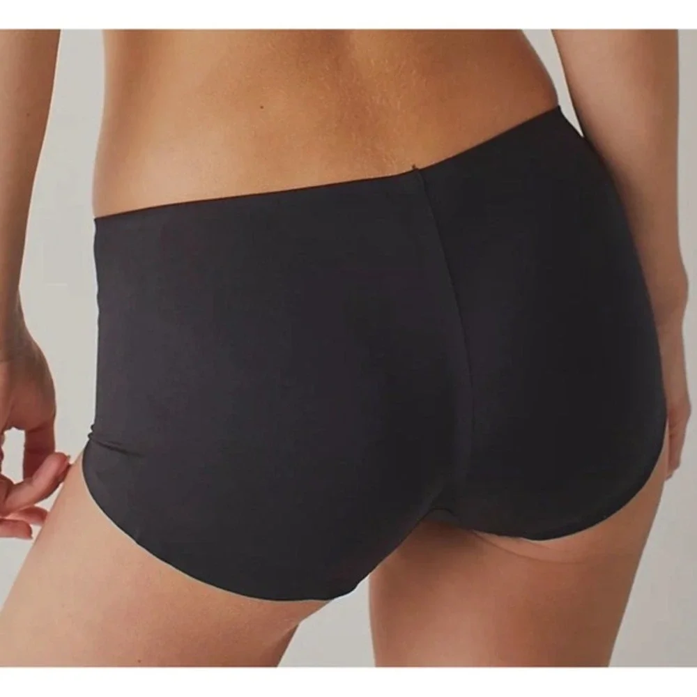 Free People We Are HAH Hipster Boyshort Seamless Panties S Black‎ Minimalist NWT